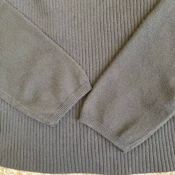 ASTR The Label Sz XL NWT Ribbed Knit Cut-out Neck Sweater Pullover Stretchy - Picture 9 of 16